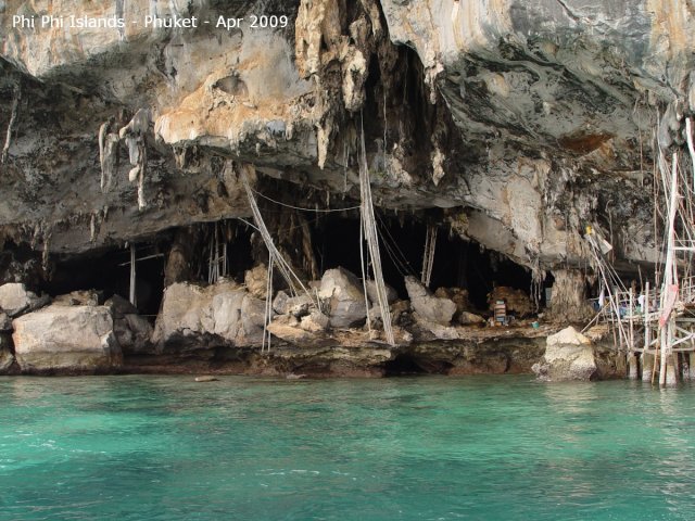 20090420_20060124_Phi Phi Ley-Viking Cave (1 of 12)