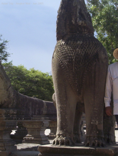 050530_Angkor_Wat_221.jpg
