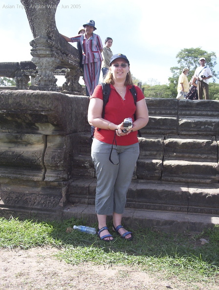050530_Angkor_Wat_229.jpg