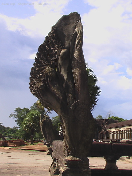 050530_Angkor_Wat_284.jpg