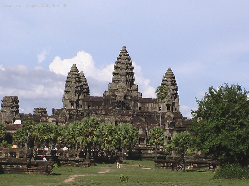 050530_Angkor_Wat_291.jpg