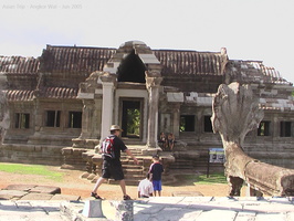 050530 Angkor Wat 296