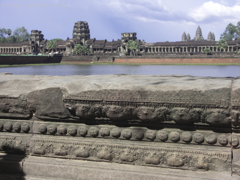 050530_Angkor_Wat_323.jpg