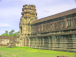 050530 Angkor Wat 375
