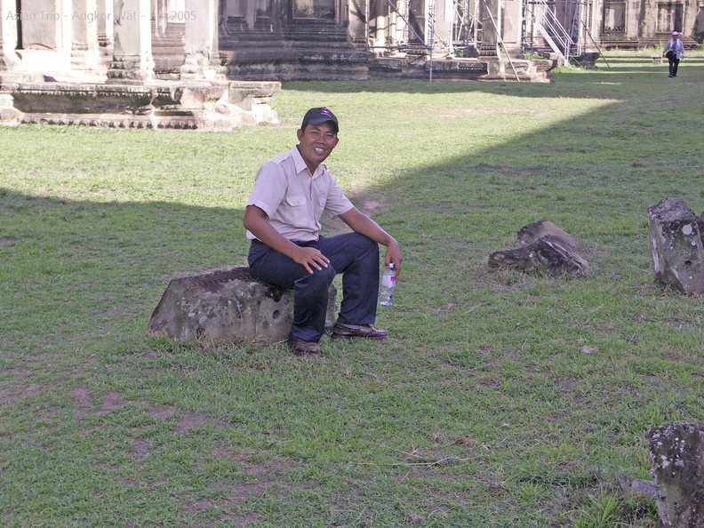 050530_Angkor_Wat_381.jpg