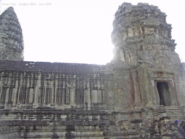 050530 Angkor Wat 383