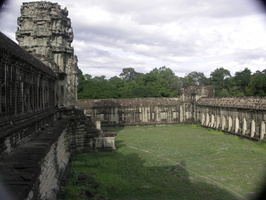 050530 Angkor Wat 412