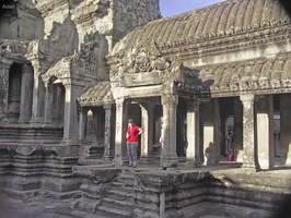 050530 Angkor Wat 452