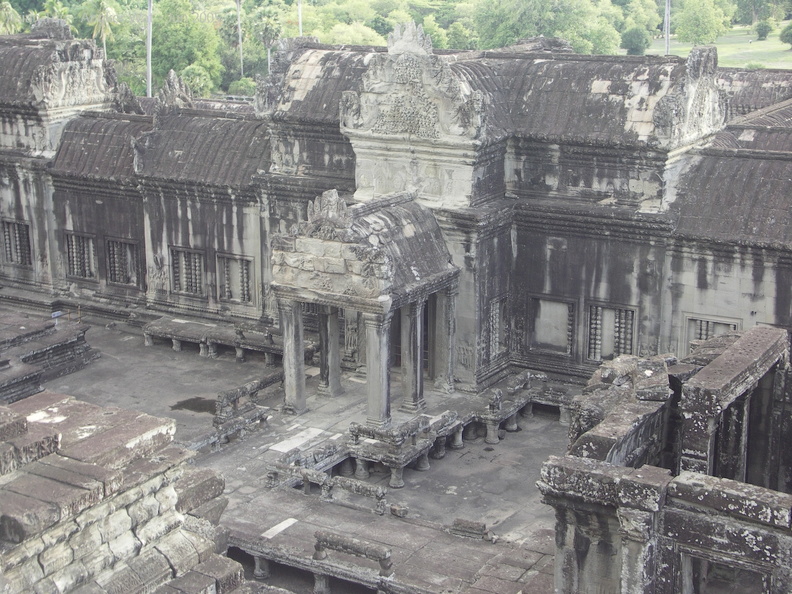 050530_Angkor_Wat_469.jpg