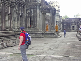 050530 Angkor Wat 470
